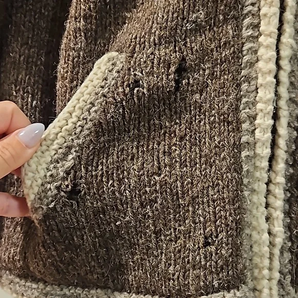 Vintage 100% Wool coat - Picture 7 of 9